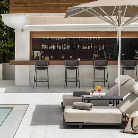 Blazer Suites Hotel Atena Exterior foto
